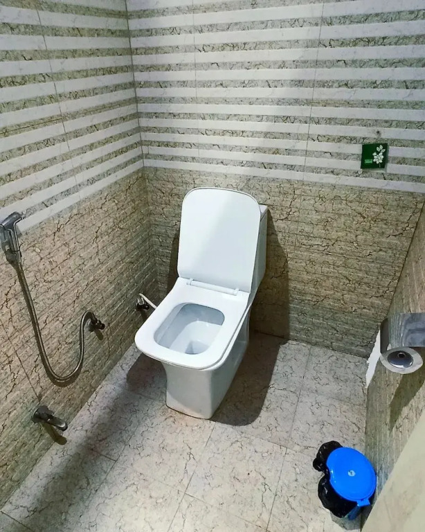 Laxmi Dormitory - 2 mins walk from Prem Mandir