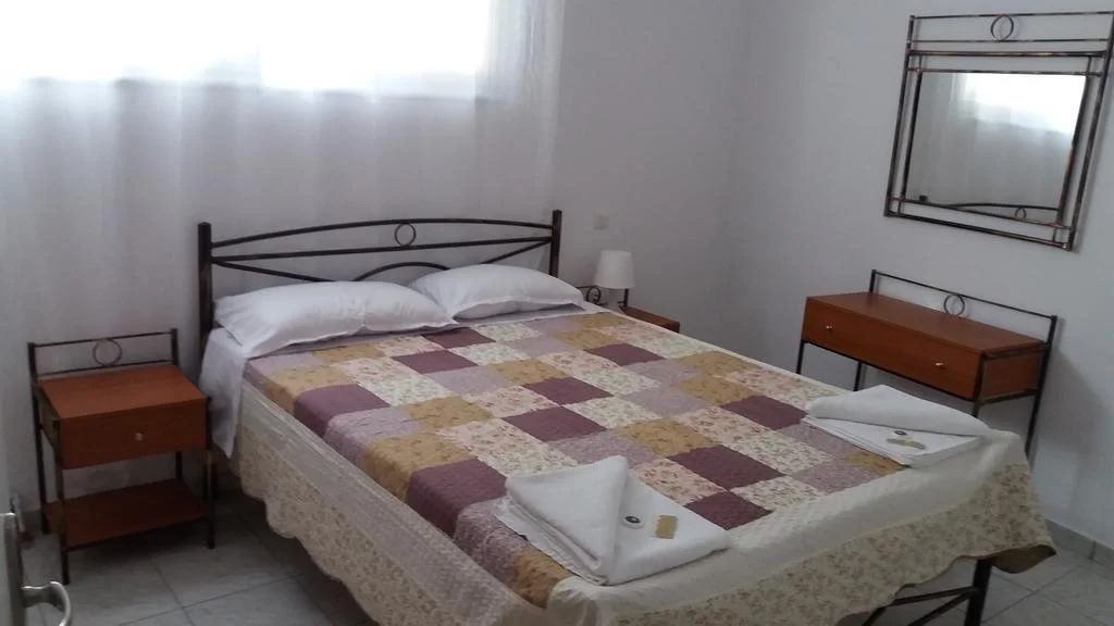 Iokasof Rooms