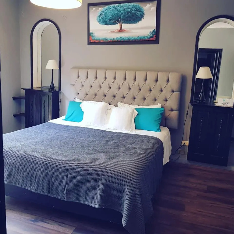 Hotel H18