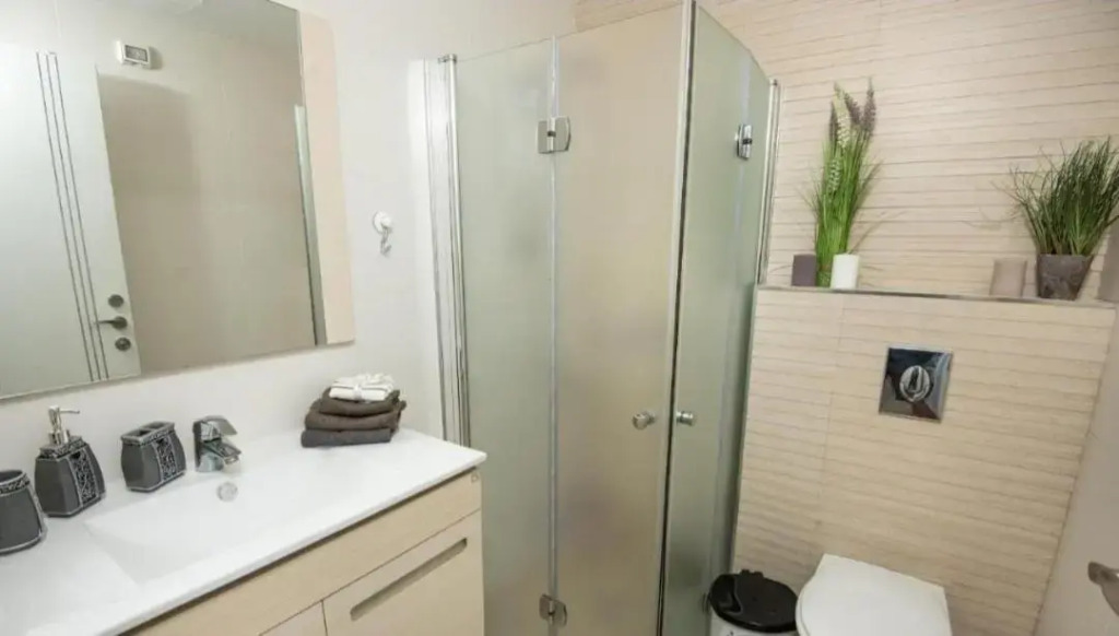 Bat Yam Luxery 4BR Sea View Suite