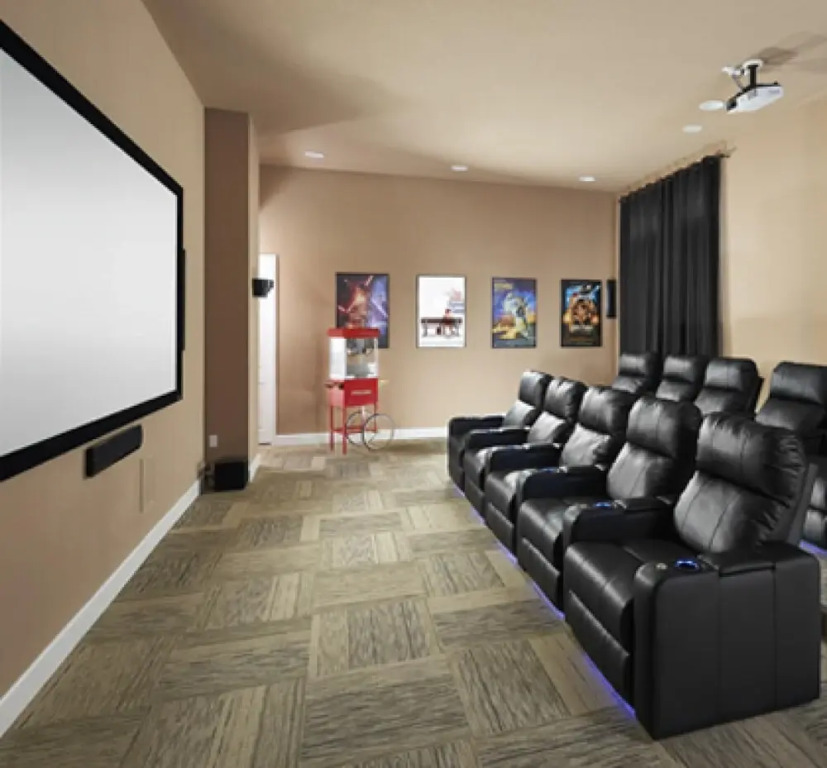 Amazing 4Bd Screened Pool Close to Disney 4572