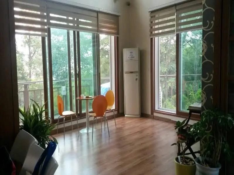 G.House