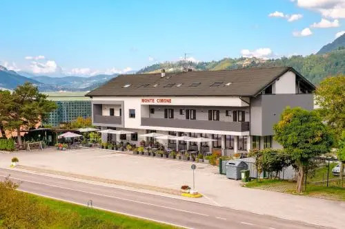 Hotel Ristorante Monte Cimone