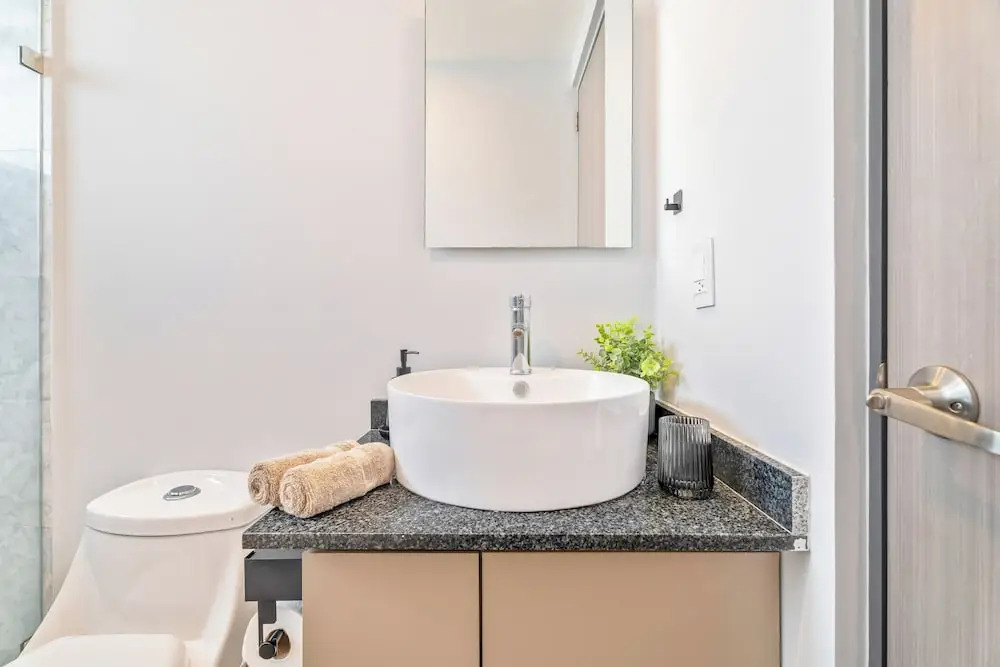 Modern Apt Private Rooftop Roma Nte 2 BR