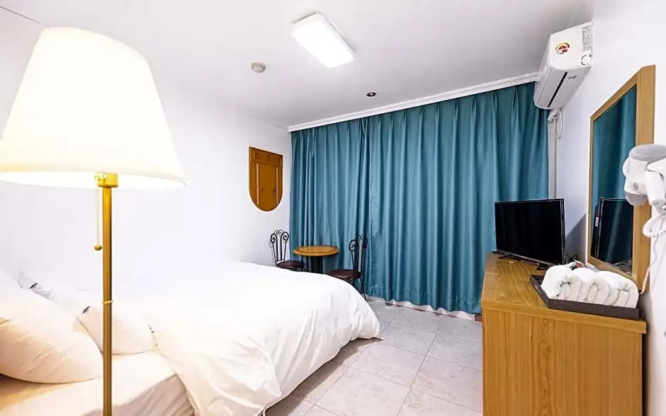 Yangyang Hotel Carrot