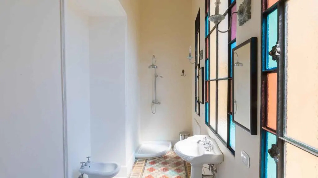 VILLA CAPOZZA 18&2, Emma Villas