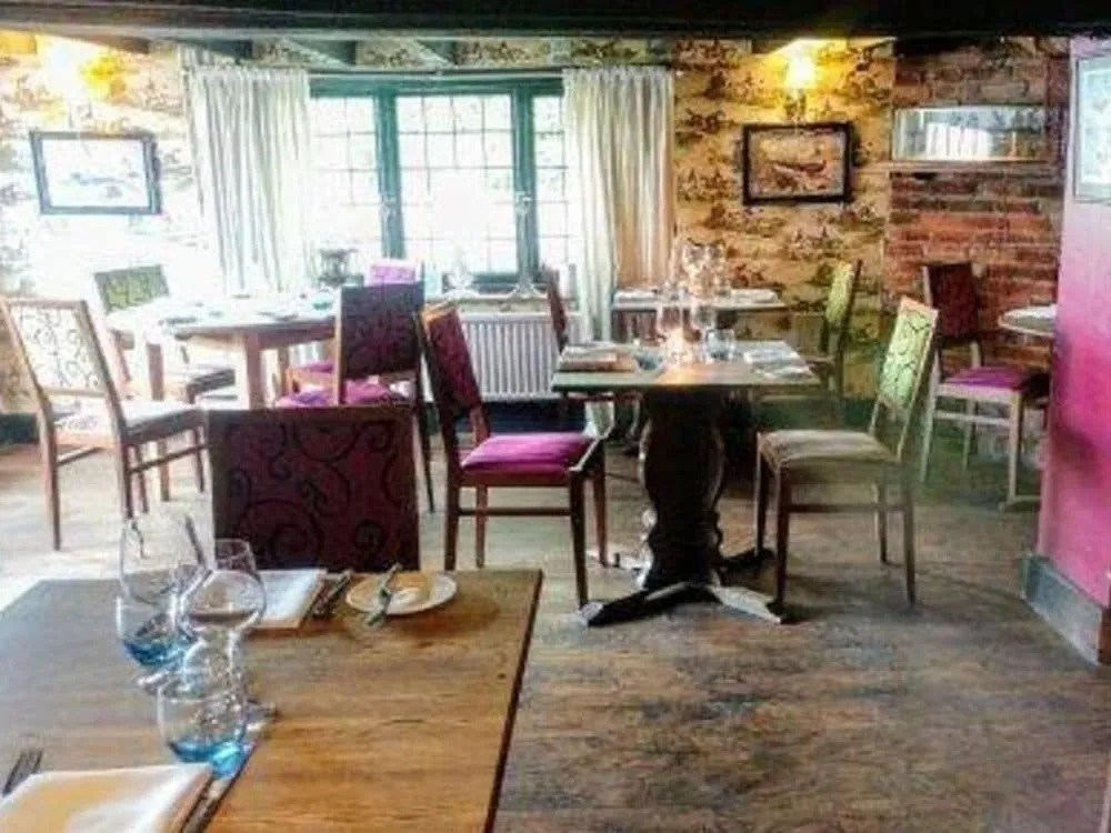The Three Cups Inn
