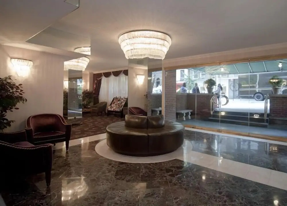 Murray Hill East Suites - Extended Stay
