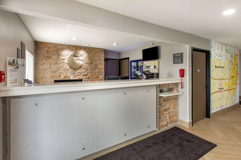 Comfort Inn Mount Pleasant - Racine