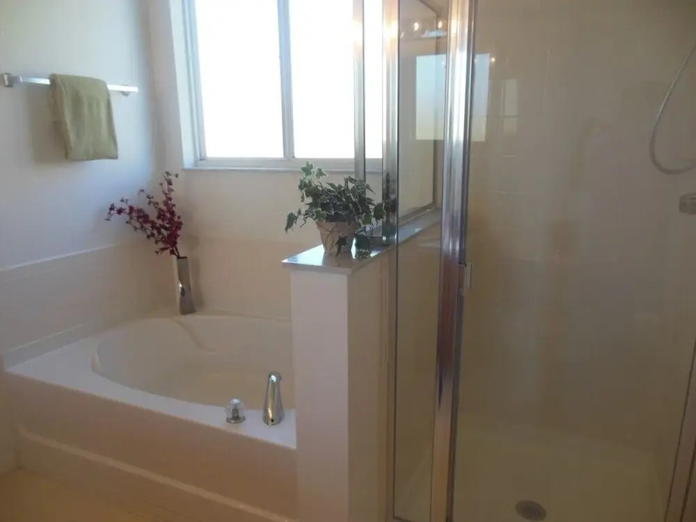 5 Bedroom, 3 Bath Disney Conservation View Home!