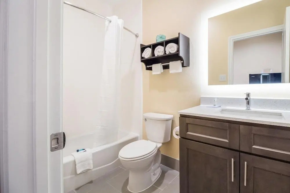 Scottish Inn & Suites Houston Willowbrook