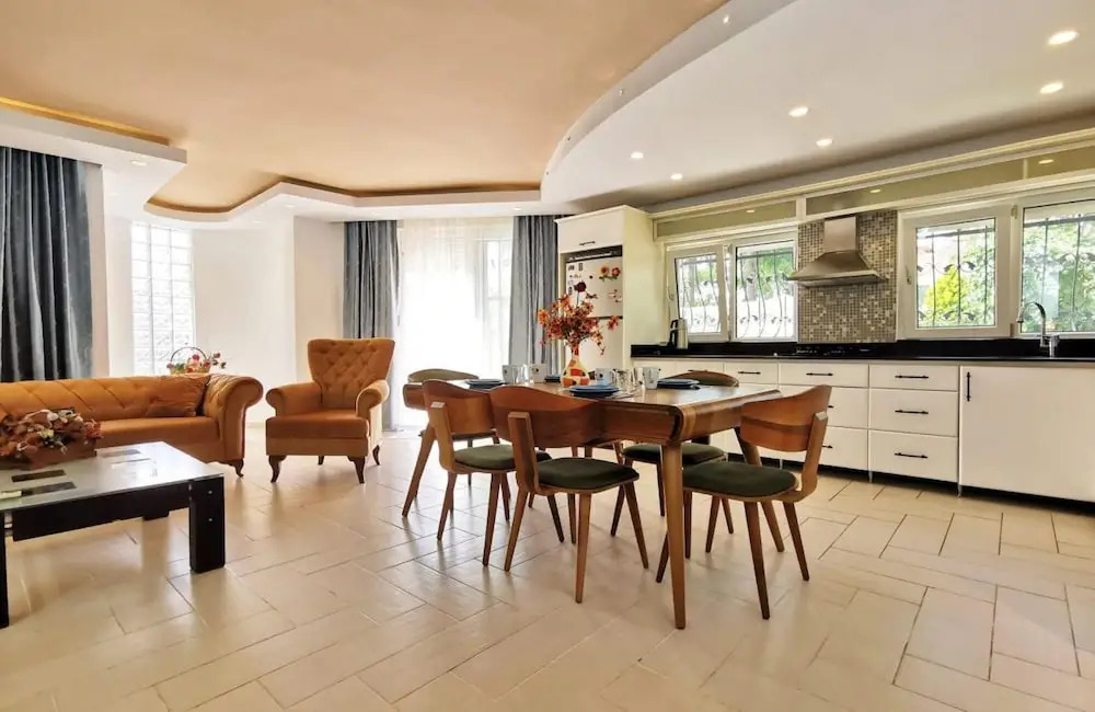 Exceptional Villa With Private Pool in Antalya