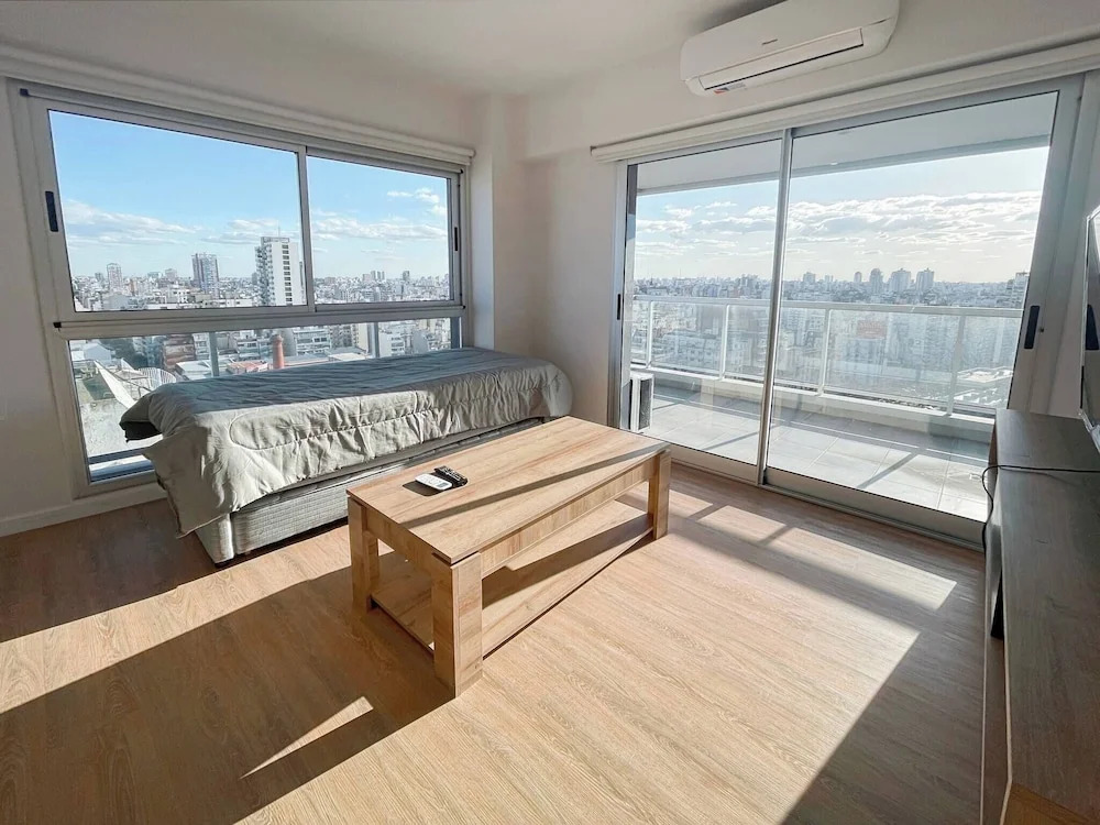 One-bedroom Apartment in Recoleta With Panoramic Views