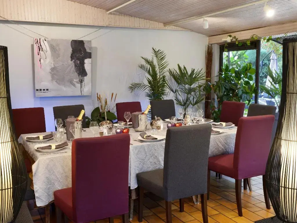 Logis Hotel Le Prieure