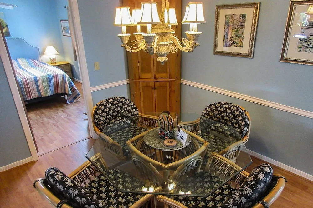 Island Breeze 3 2 Bedrooms 2 Bathrooms Condo