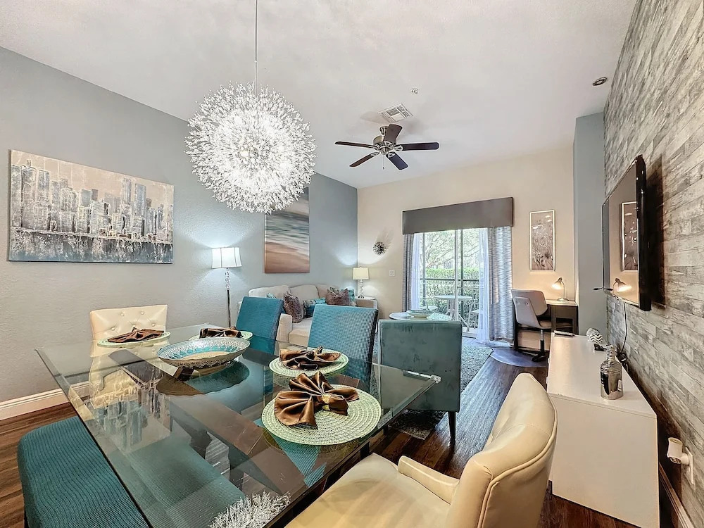 3 Bed 2 Bath Condo Bahama Bay Resort