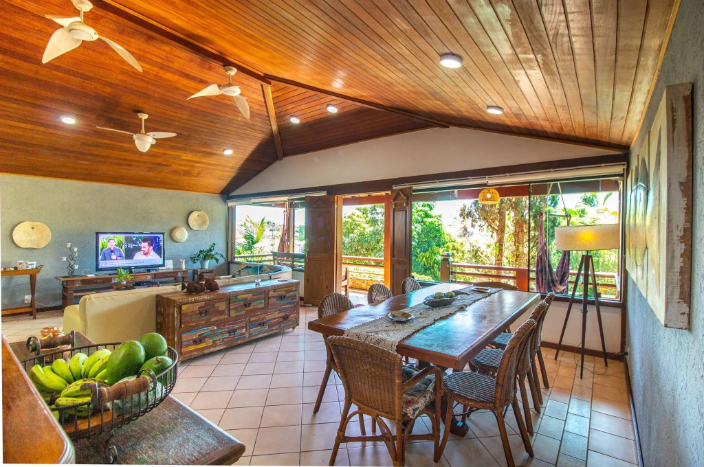 Casa Completa, Cinco Quartos, Piscina e Churrasqueira em Geribá, Búzios/RJ Por Luxury Rentals