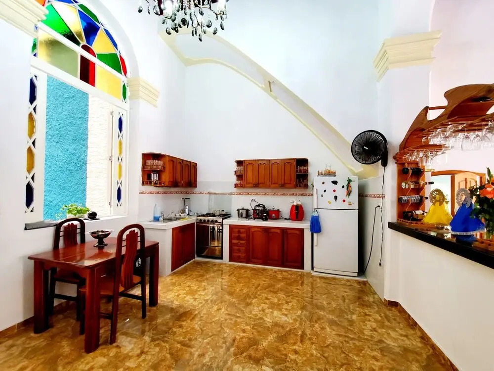 Alexander B&B
