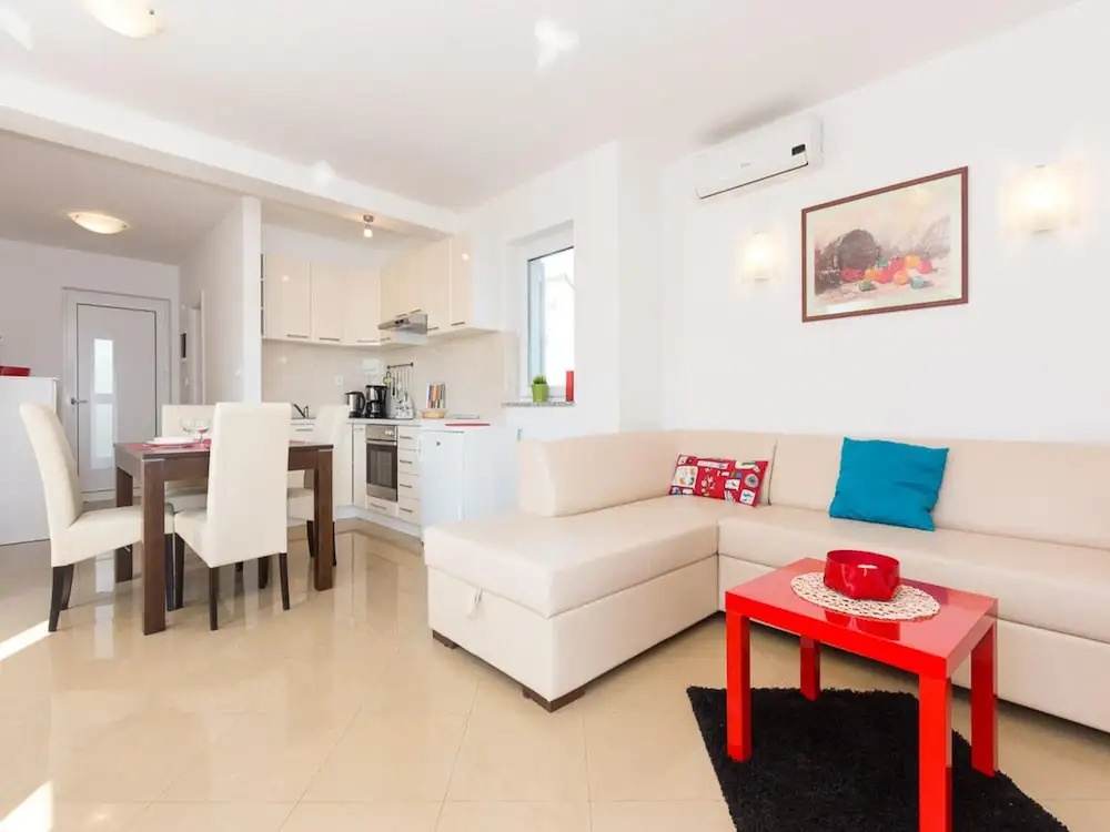 Apartments Josip