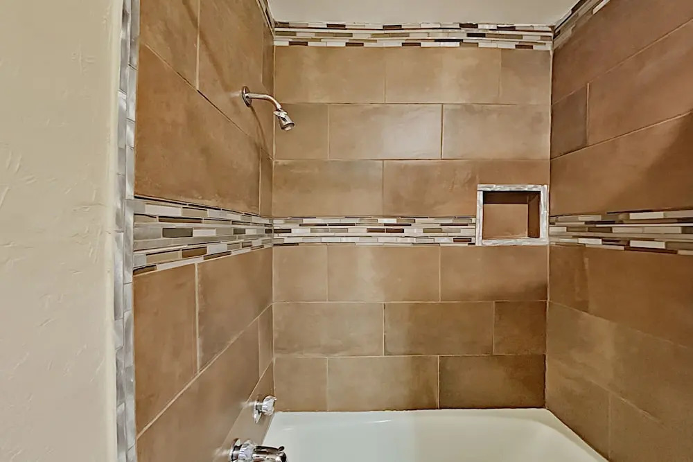 Lavish All-suite W/ Tennis Courts: Near Pool, Golf 4 Bedroom Condo