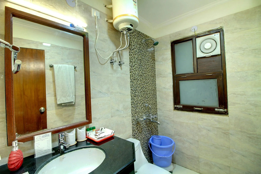 STAAYZ Premium Gurgaon
