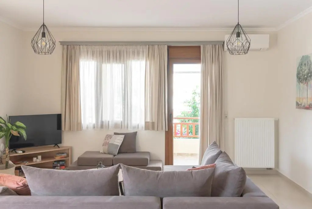 Dina Apartments