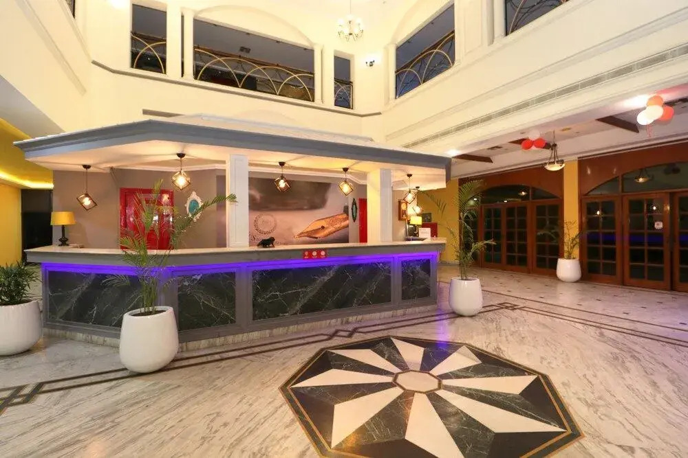 Oyo 30283 Rix'S Hotel And Resort