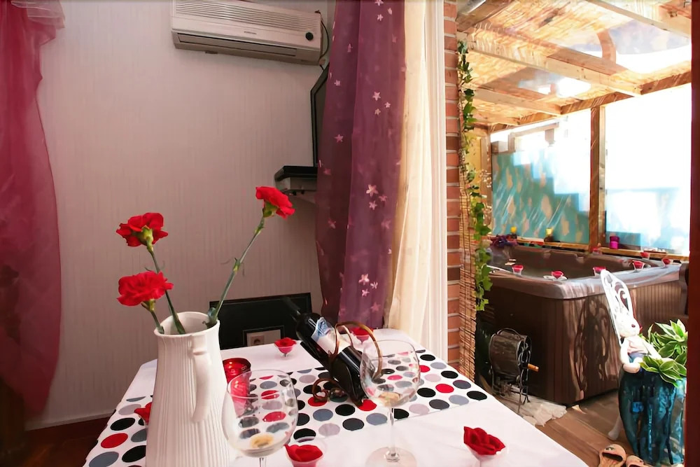 Yangpyeong Rainbow Village Pension