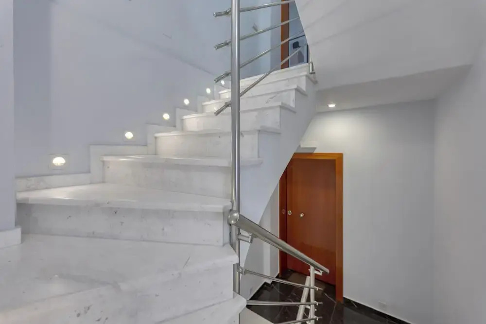 Boutique Seaview Apt near City Center