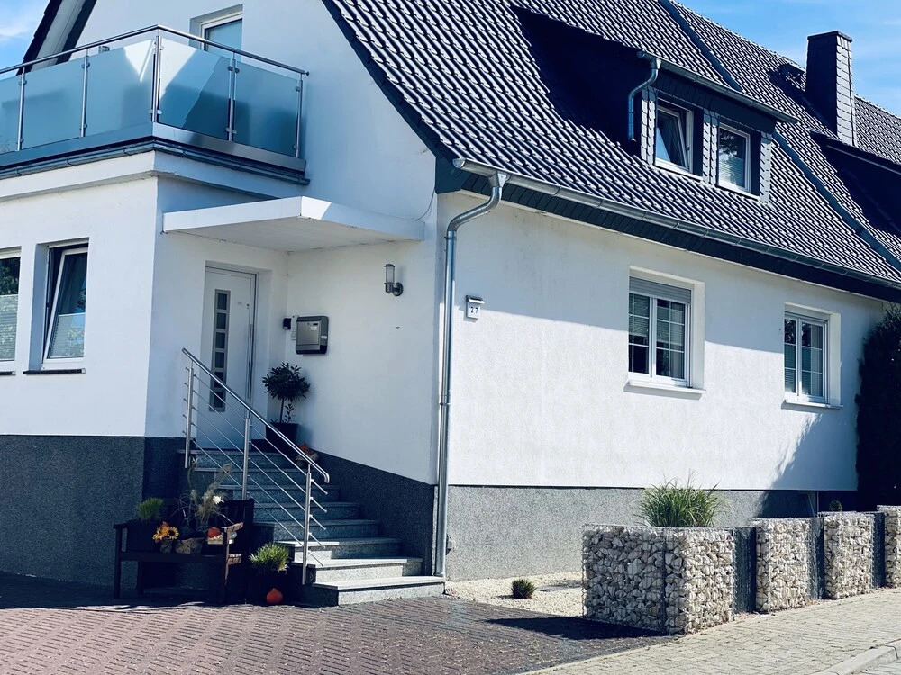 Ferienwohnung mit Balkon in Calden