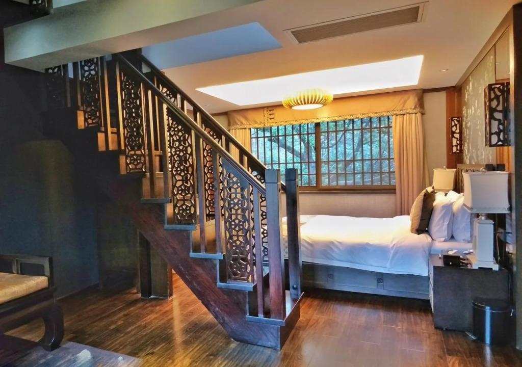 West Lake Reclusive Life Villa Shangtianzhu Branch