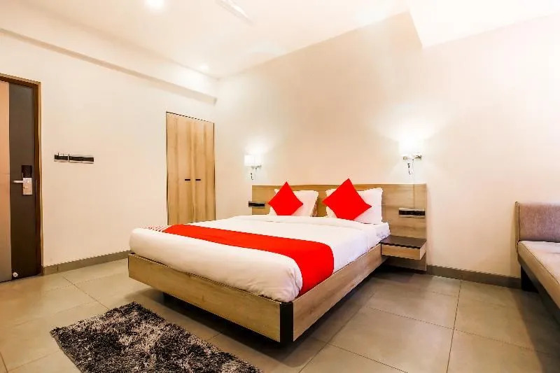 OYO 22246 22 Suites