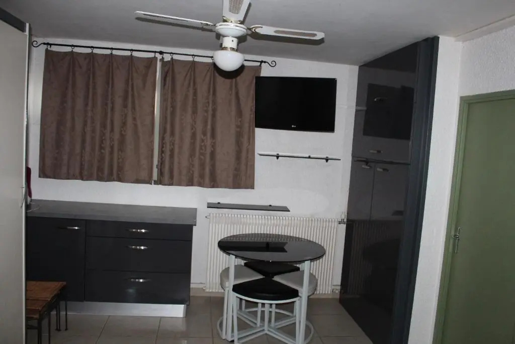 LE CLUB - APPARTEMENT T3 Centre ville