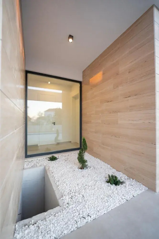 Elegant Villa Cataleya with private pool and sauna