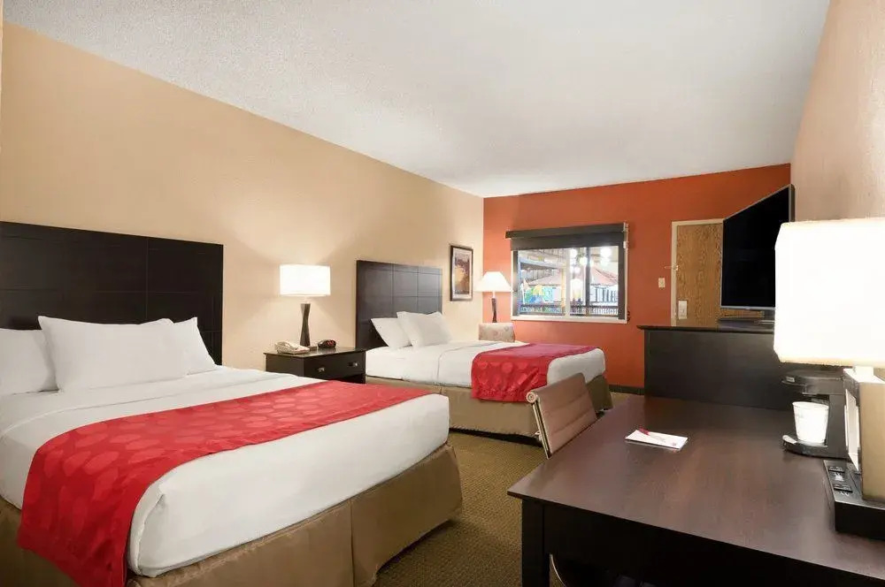 Red Lion Hotel Gillette