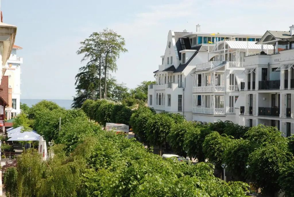 Villa Lena mit Fahrstuhl und Bäcker im Haus, direkt an der Flaniermeile