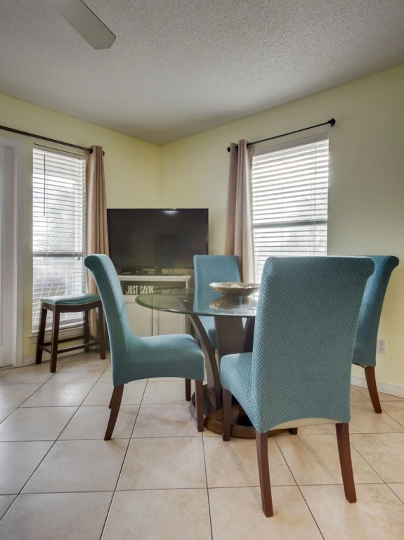 Grand Caribbean West 215 1 Bedroom Condo by Redawning