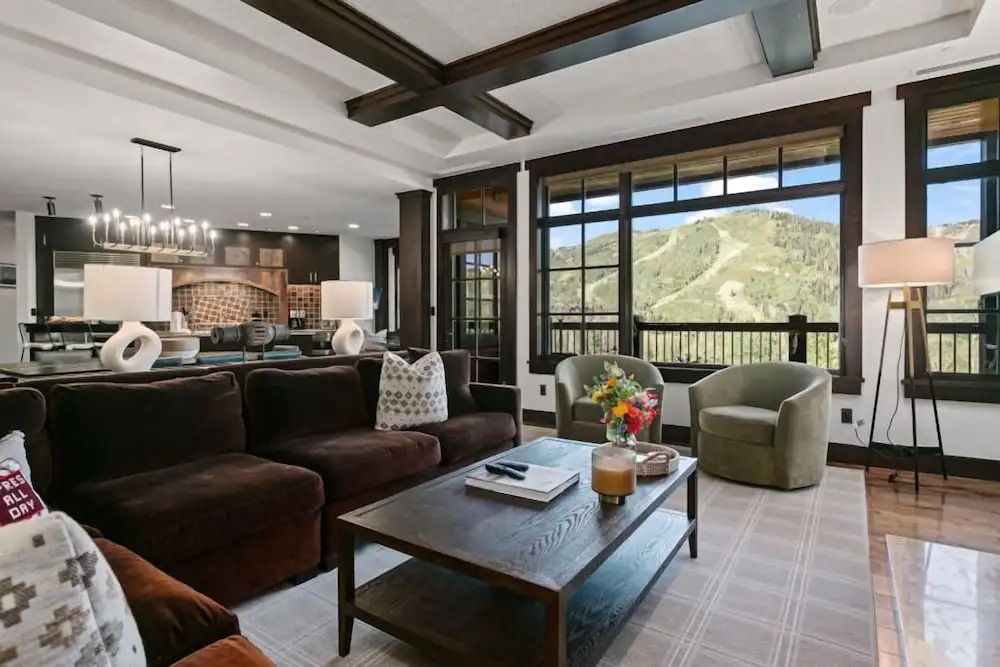 301 - Three Bedroom Condo Flagstaff by Deer Valley Resort