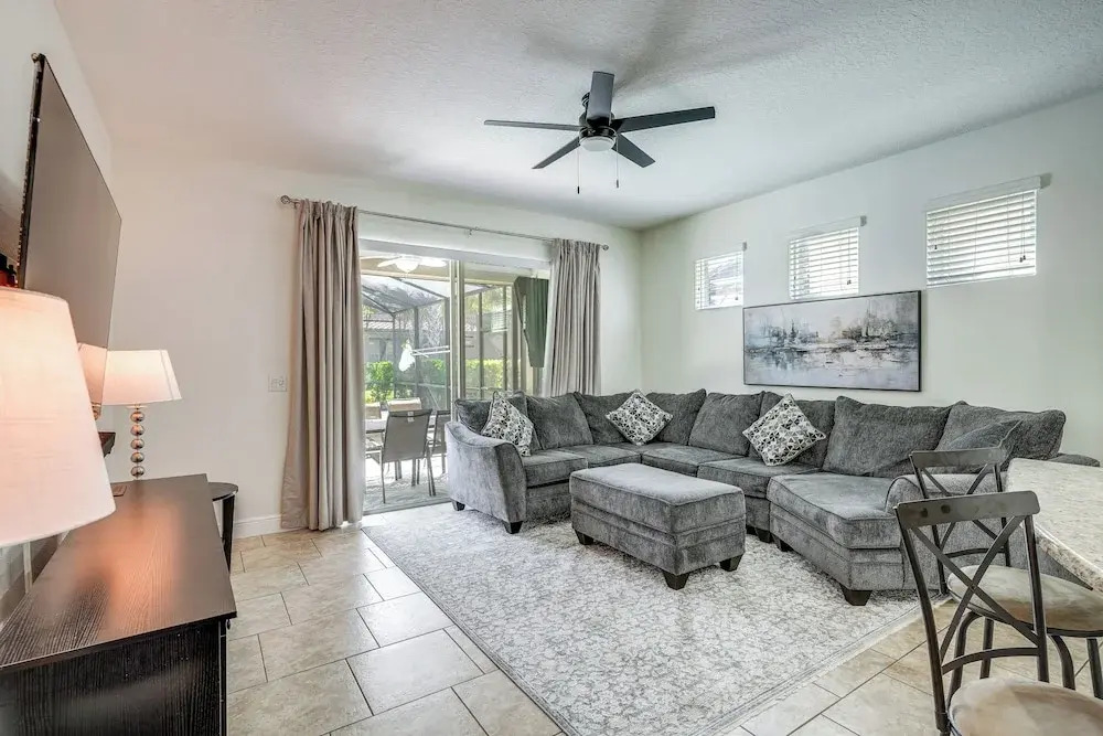 10 Mi to Wdw: Family Home w/ Game Room & Pool!