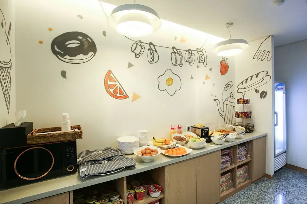 Jeonju Mari Hotel Park Store