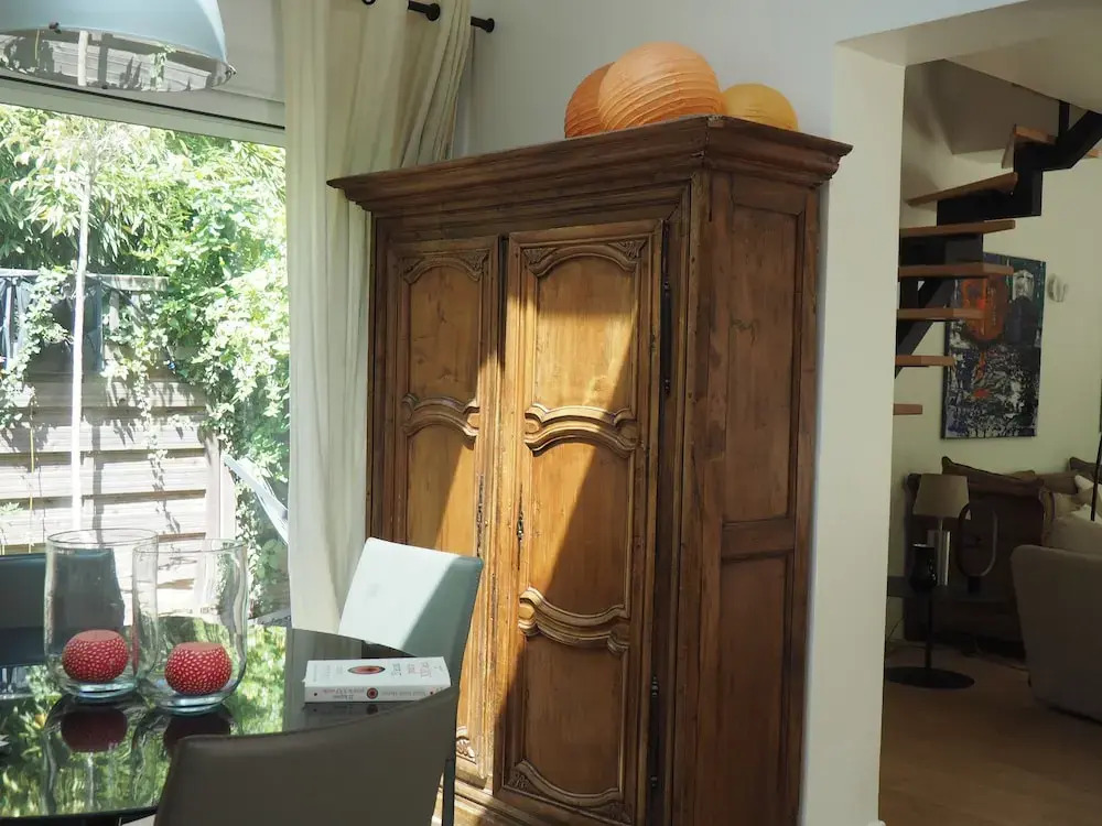 Lavinia Home