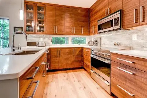 Four-Bedroom Family Friendly House with Chef's Kitchen