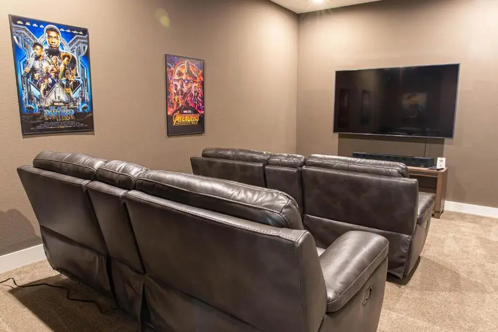 Luxury Home in Bears Den Near Disney with Private Pool, Movie Room, Pool Table & Resort Amenities - 7924JC
