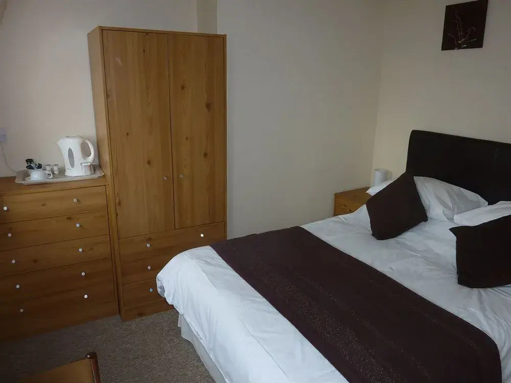 Willows Guest House