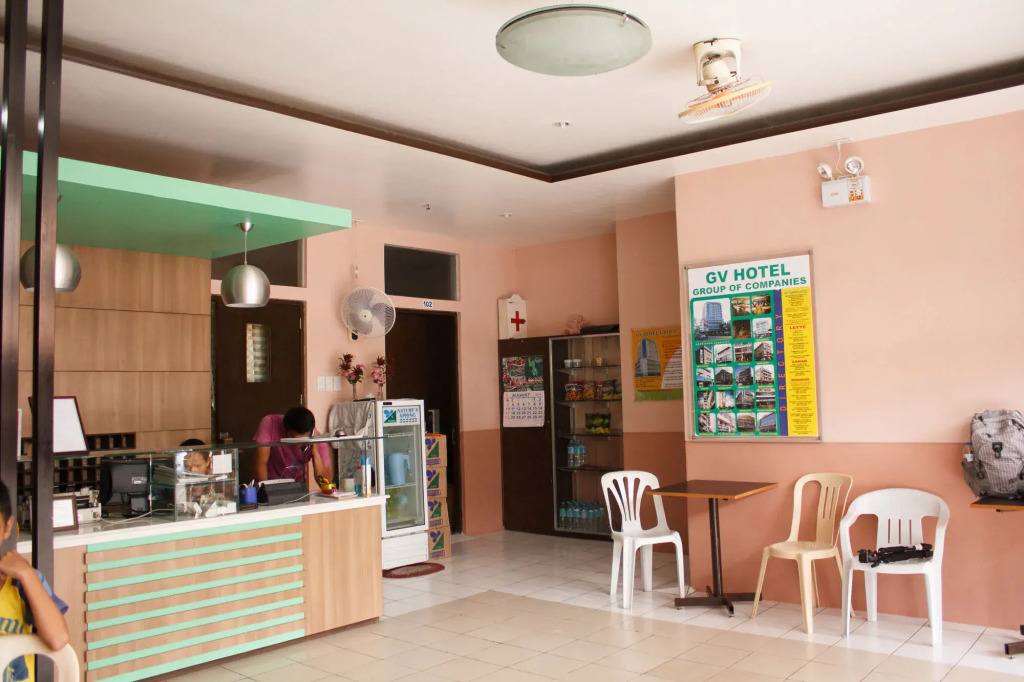 GV Hotel - Maasin