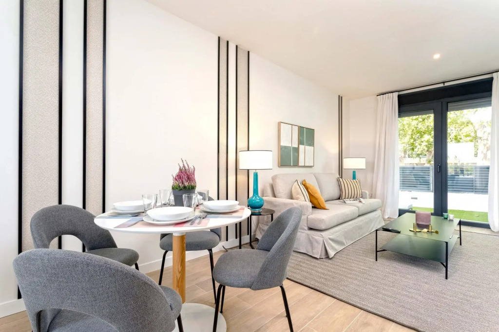 Amazing Studio With Large Terrace Pool and Parking Arruzafa II