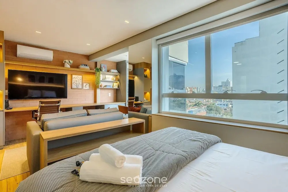 Apt w/ Balcony Mins From Subway Fdk0074