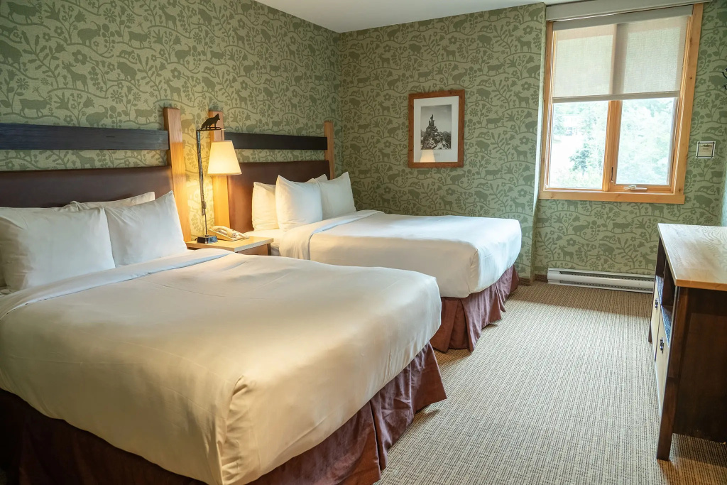 Fox Hotel and Suites