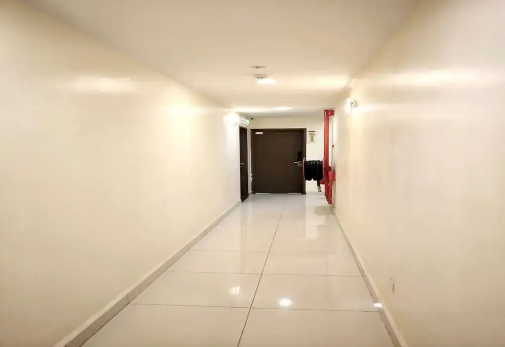 OYO 90975 Atta Hotel