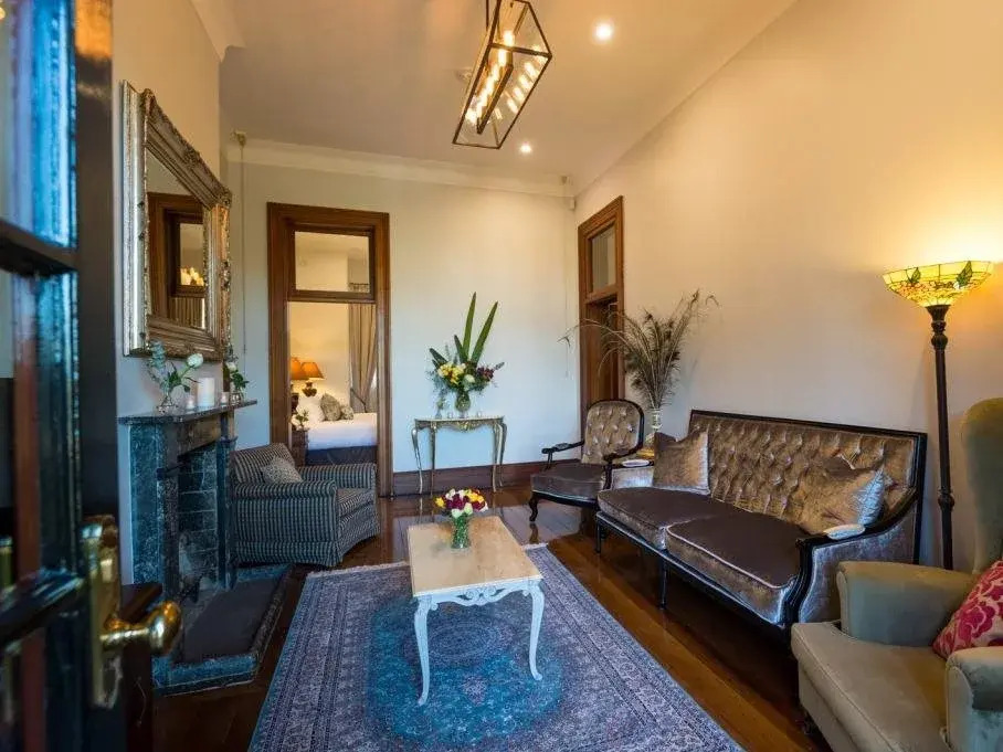 The Residences Centennial Park